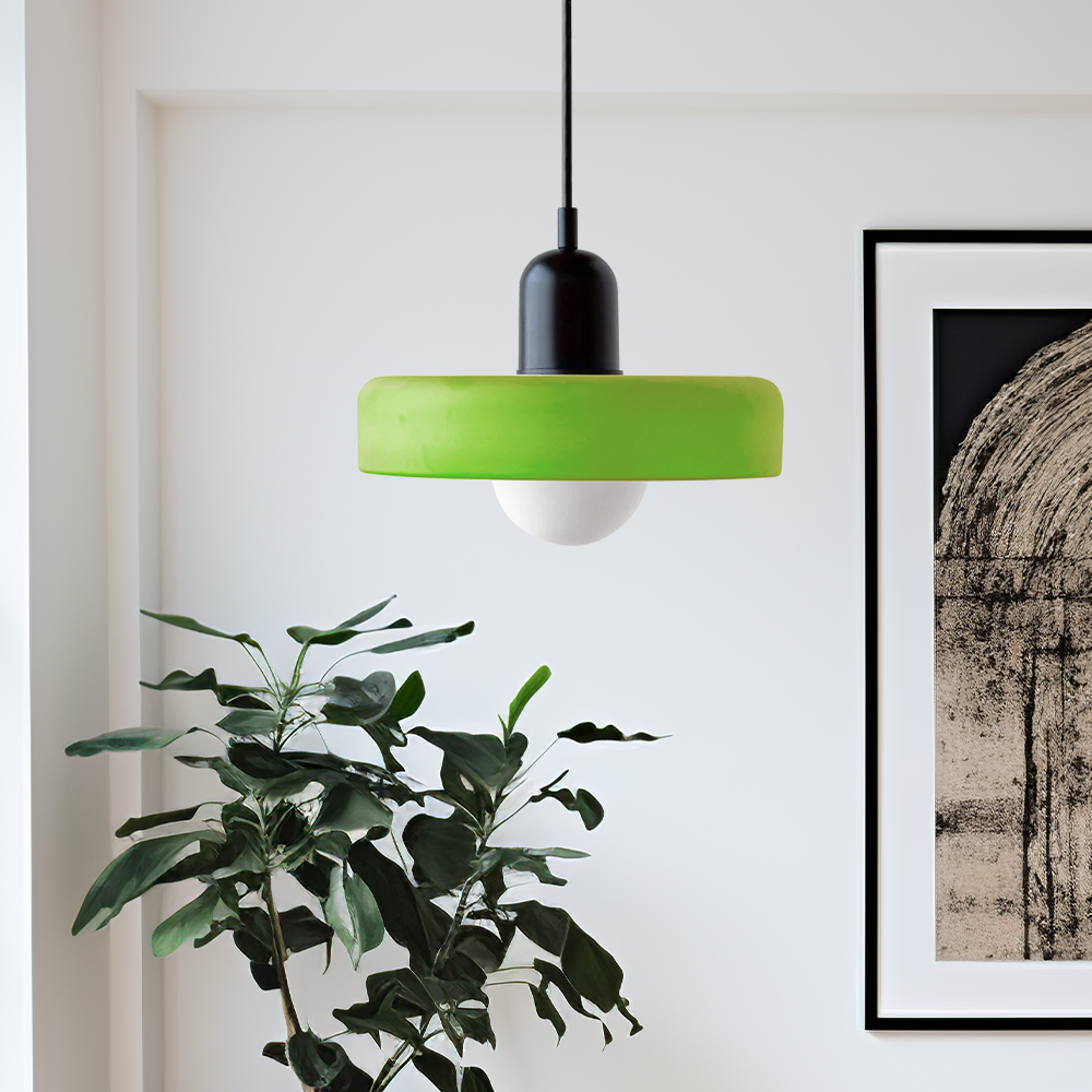 Bunte Pendelleuchte im Bauhaus-Stil - StiloGlas