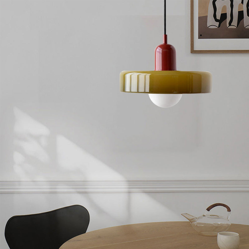 Bunte Pendelleuchte im Bauhaus-Stil - StiloGlas