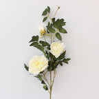 Künstliches Blumenarrangement