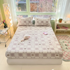 Liora Bedding Set