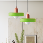 Bunte Pendelleuchte im Bauhaus-Stil - StiloGlas