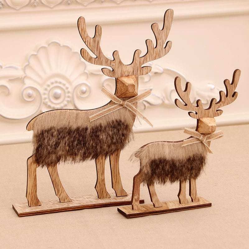 Decorative Wooden Reindeer Figurines