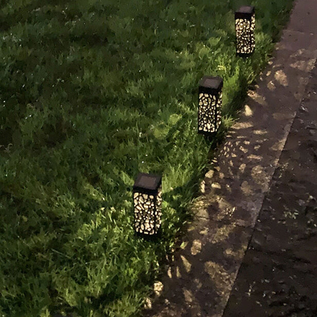 LED-Solar-Gartenleuchte in quadratischer Säulenform