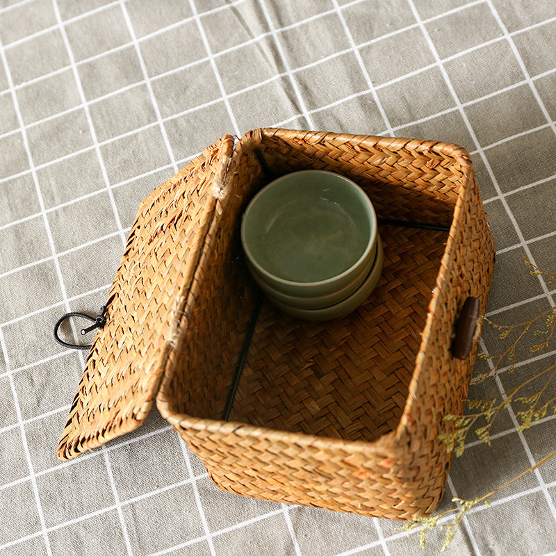 Storage basket