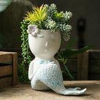 Künstlerische Blumenvase
