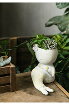 Künstlerische Blumenvase