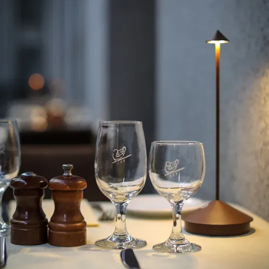 ClarityGlow Kabellose LED-Tischleuchte