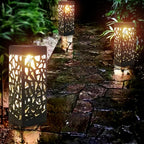 LED-Solar-Gartenleuchte in quadratischer Säulenform