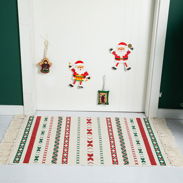 Flat-Woven Runner Rug with Nordic Christmas Pattern