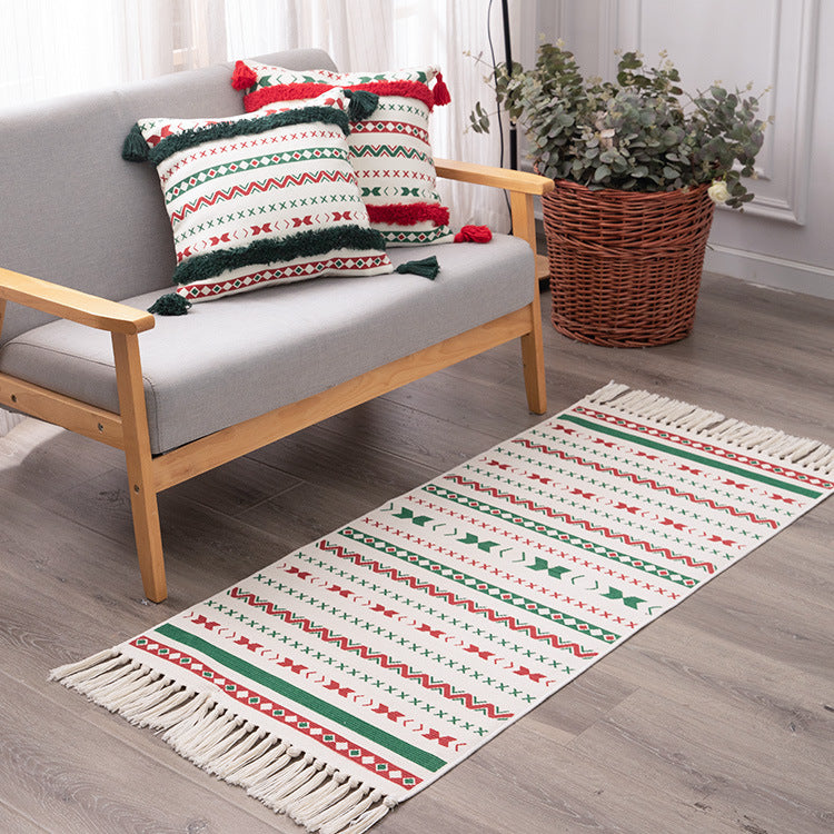 Flat-Woven Runner Rug with Nordic Christmas Pattern