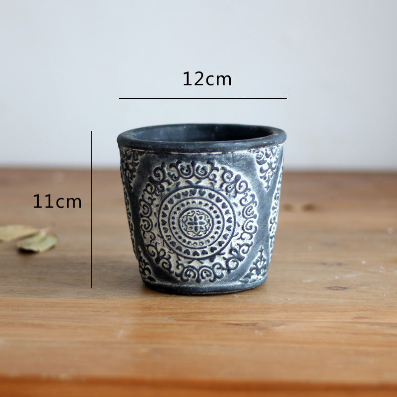 Elegant ceramic flower vase