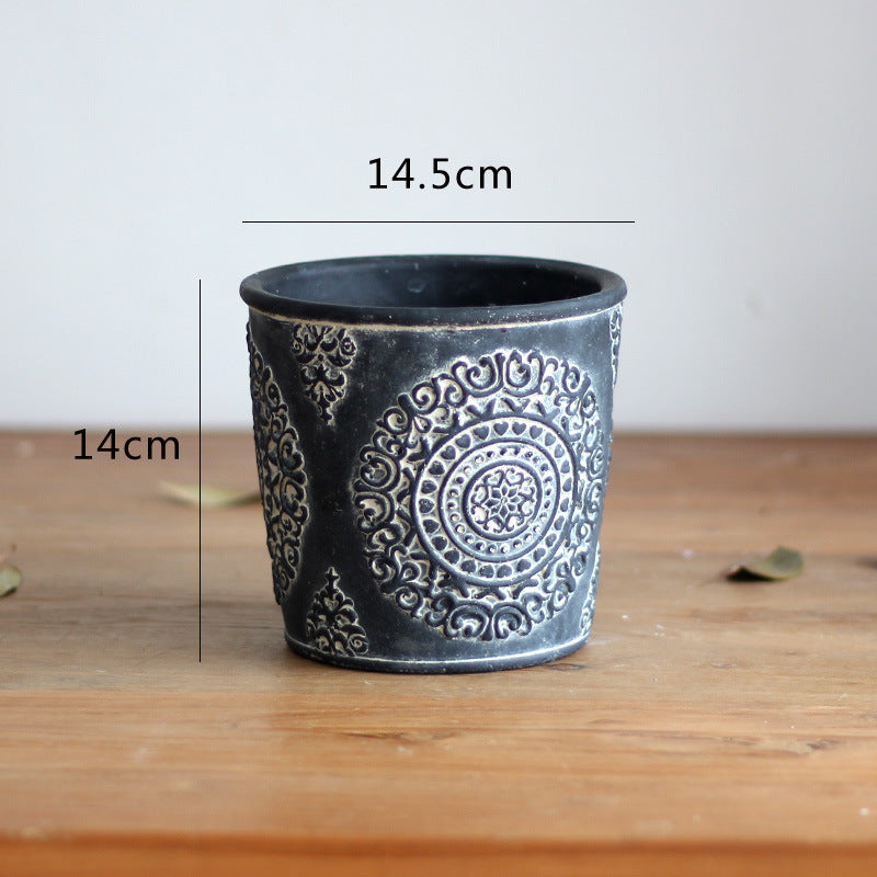 Elegant ceramic flower vase