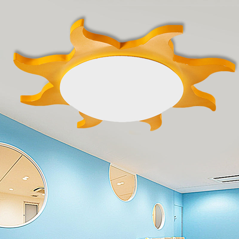 Kinderzimmer-Deckenlampe – LED-Beleuchtung in Sonnenform