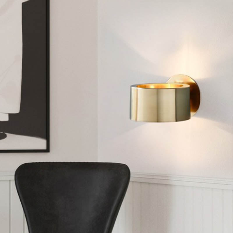 Minimalistische Wandleuchte aus Metall, 1-flammig, Gold