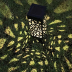 LED-Solar-Gartenleuchte in quadratischer Säulenform