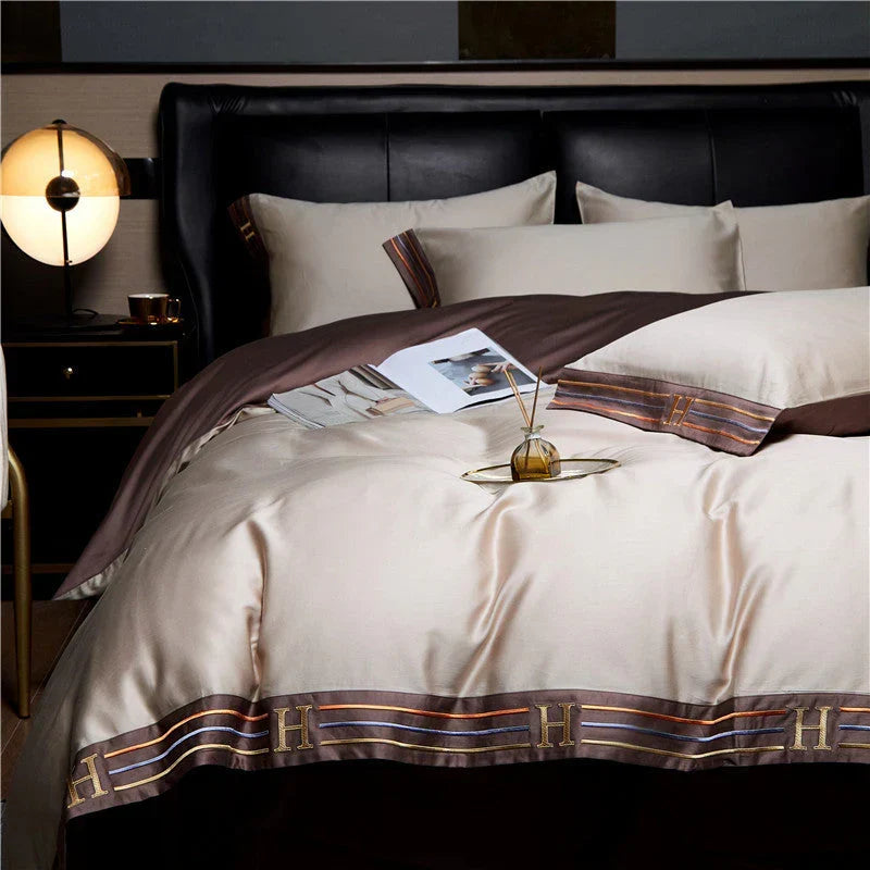 OpulenceSleep 4-Piece Satin Bedding Set