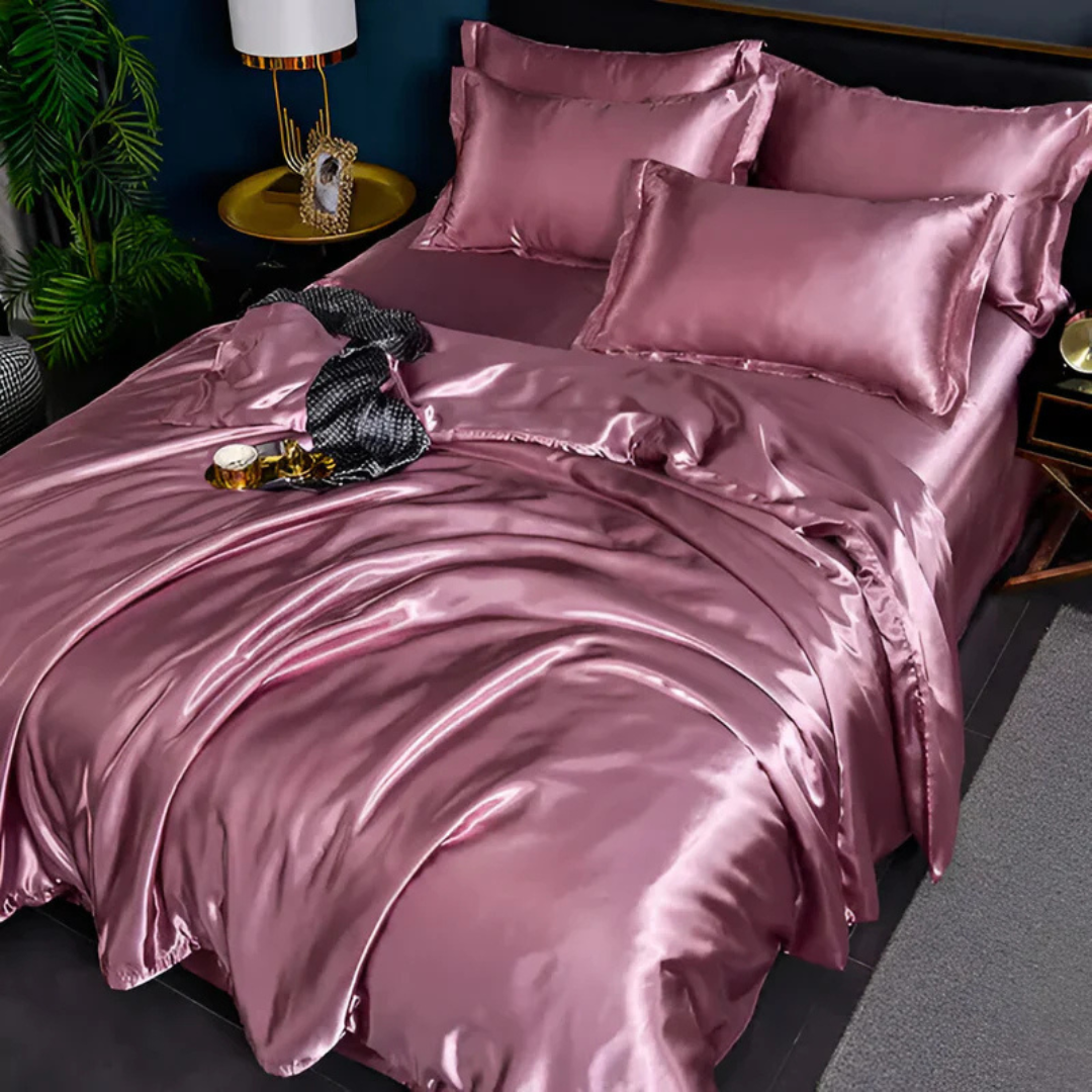 Soft and Breathable Silk-Look Duvet Cover Set