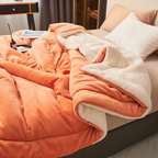 SoftHug Luxury Fleece Blanket