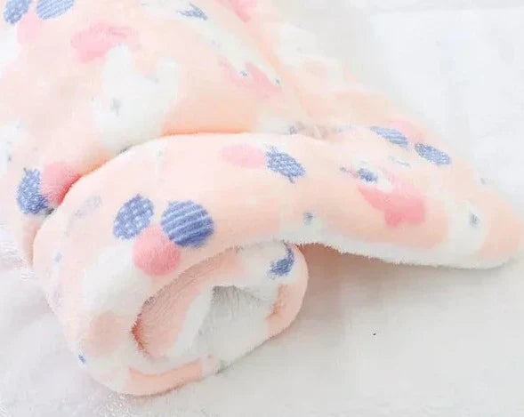 Elyse Cozy Cat Blanket
