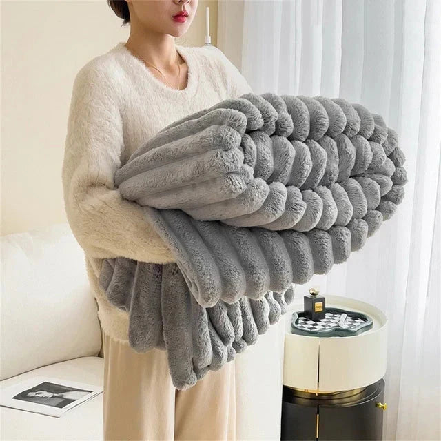 Luxe Comfort Blanket - CozyWrap