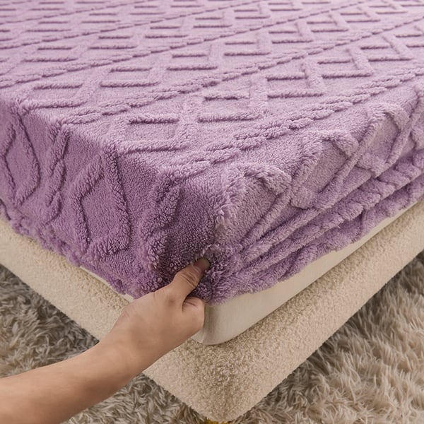 Flannel & Velvet Fitted Sheet