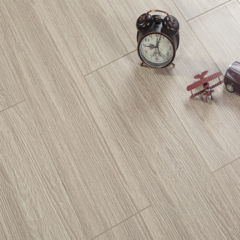 Non-slip Waterproof Laminate Plank Flooring