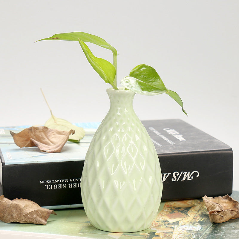 Decorative Textured Ceramic Flower Vase