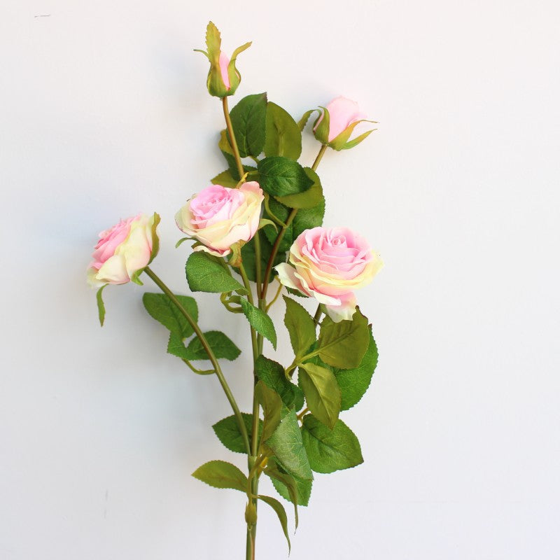 Künstliche Blumen