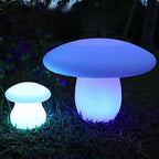 Moderne Solar-LED-Außenleuchte in Pilzform