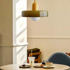 Bunte Pendelleuchte im Bauhaus-Stil - StiloGlas