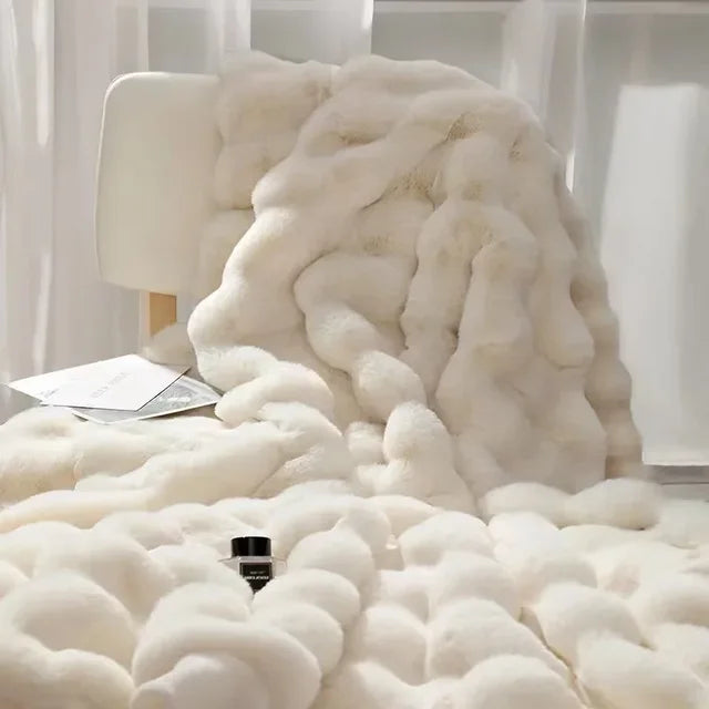 Colin Plush Blanket