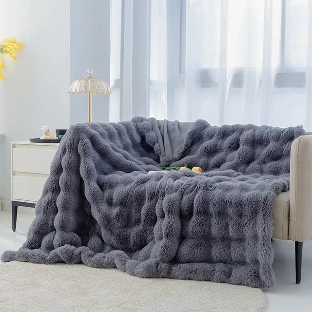 Colin Plush Blanket