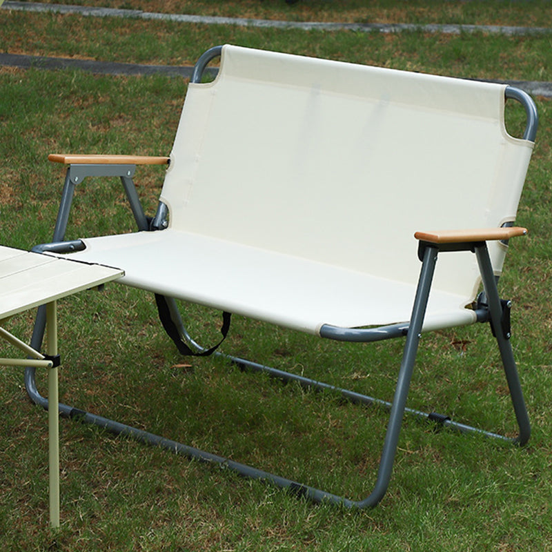 Moderner minimalistischer Campingstuhl mit Rückenlehne und Armlehnen aus Oxford-Gewebe