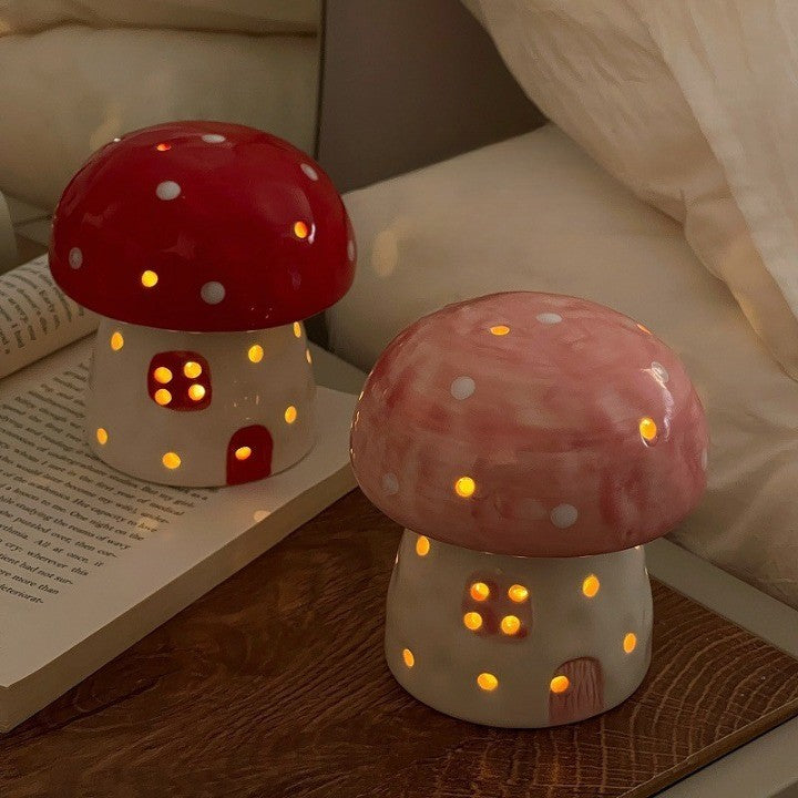 Traumhafte Pilz-Nachttischlampe aus Keramik