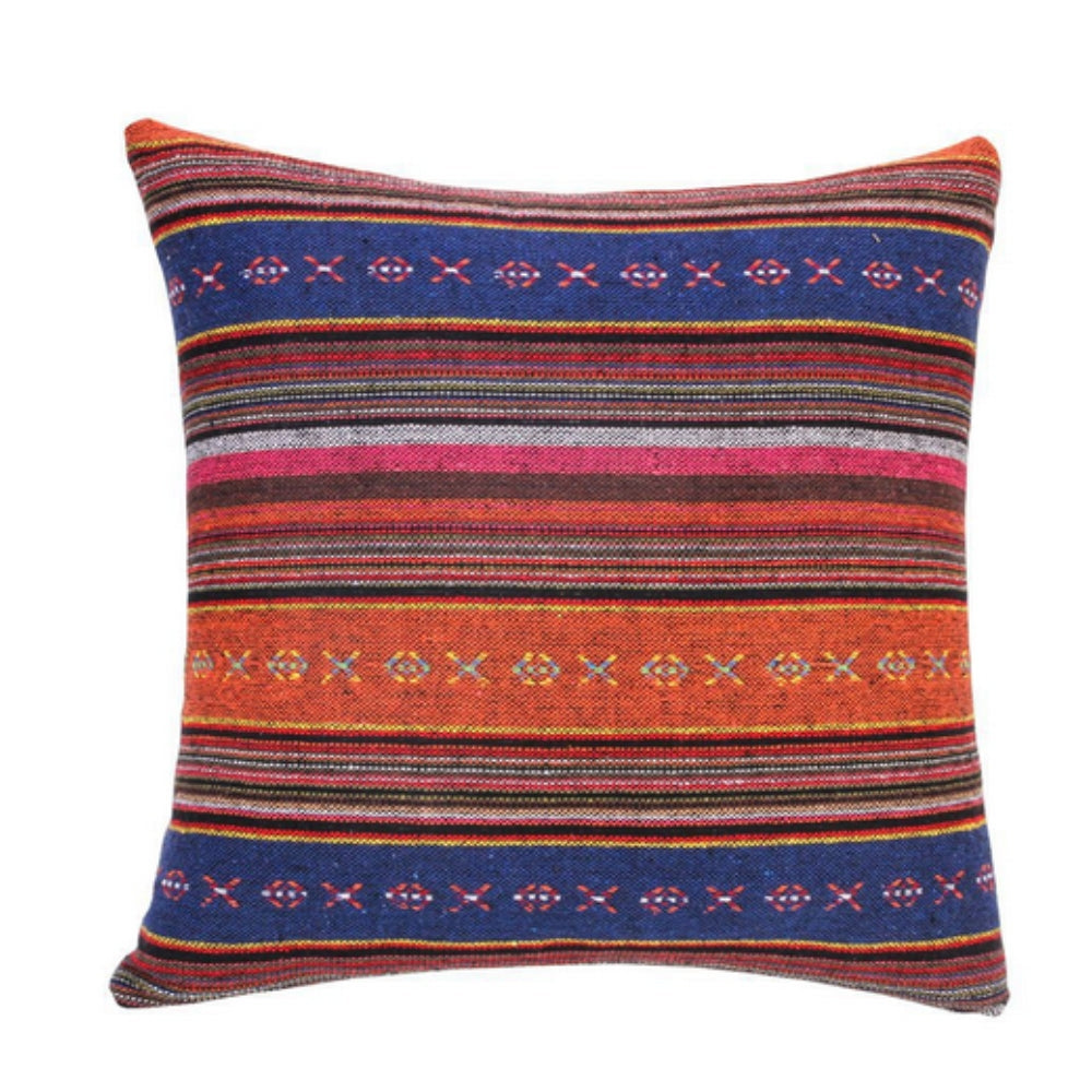 Ethnischer Kissenbezug im Boho-Stil mit geometrischem Muster