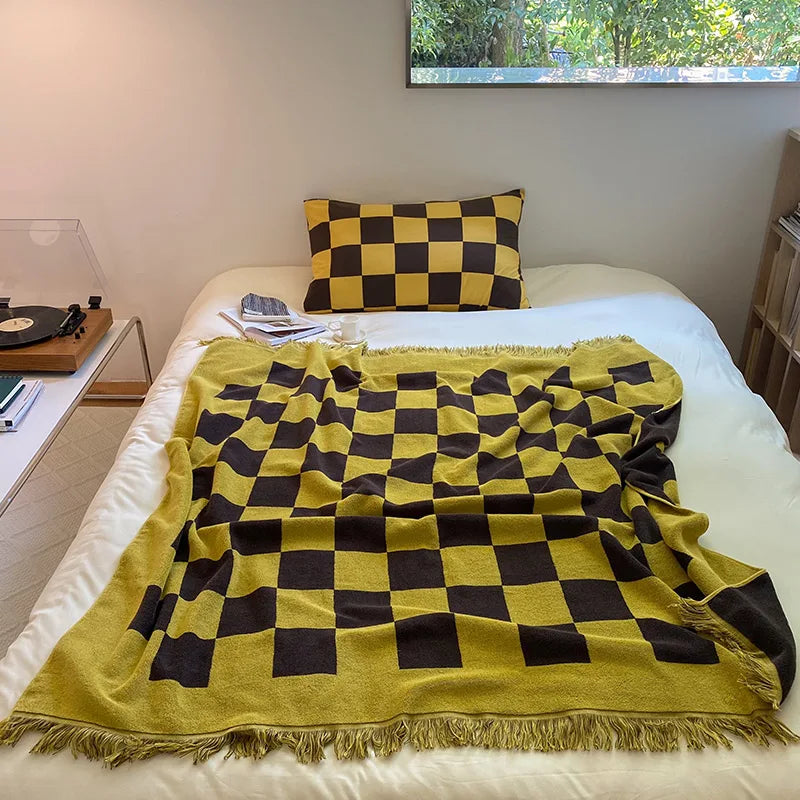 Checkered Single Layer Blanket