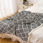 Monochrome Diamond Pattern Throw Blanket