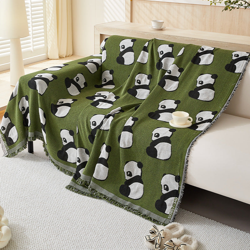 Kuschelige Wohndecke mit Pandamuster