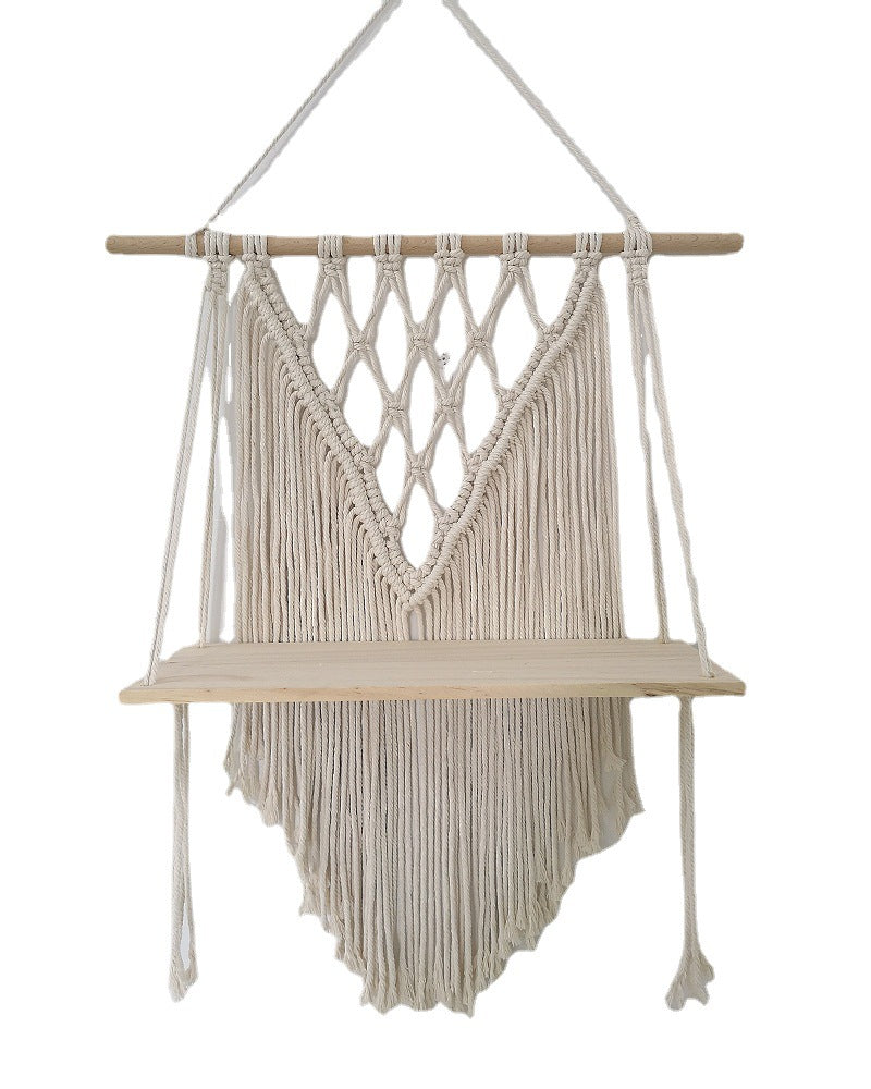 Wandmontiertes Makramee-Regal