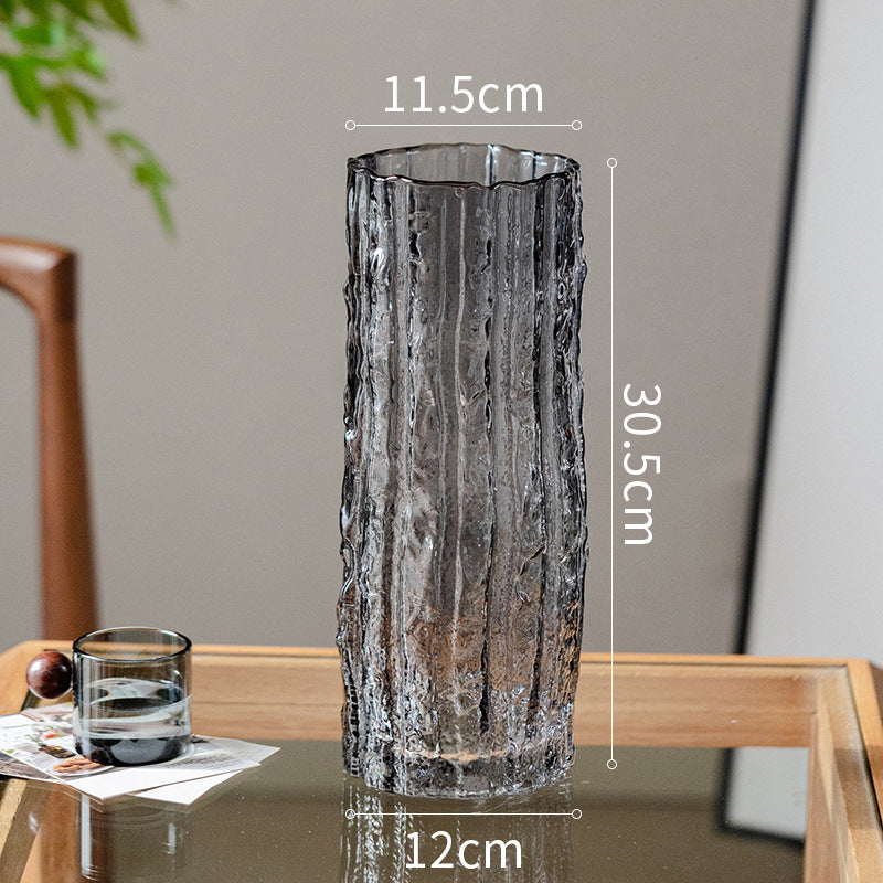 Kunstvolle Glasvase in modernem Design