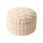 Gepolsterter Sitzpouf mit gesticktem Karomuster und Baumwollbezug