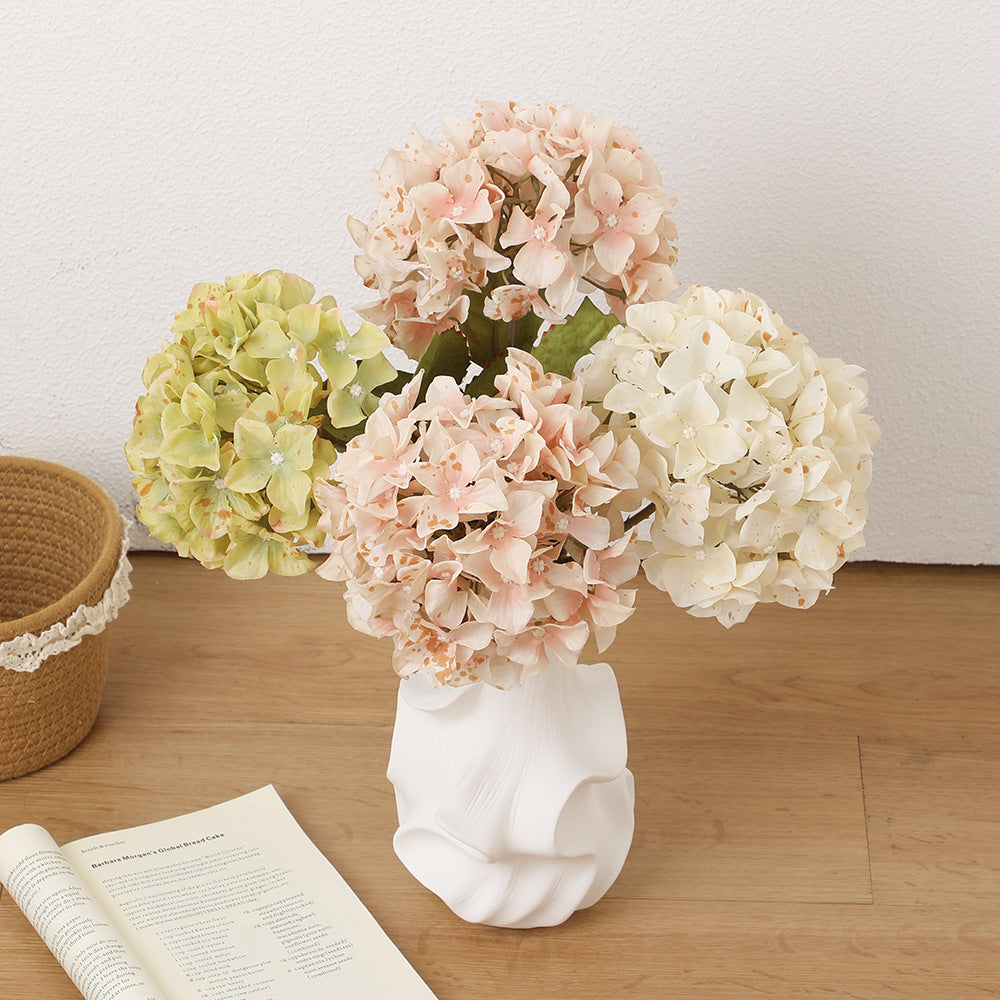 Künstlicher Hortensien-Blumenstrauß