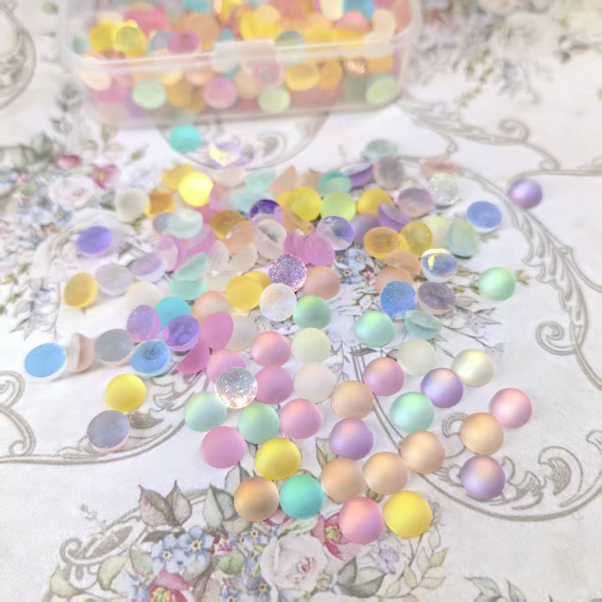 Shimmering Decorative Beads