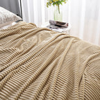 Ladies' Snuggle Blanket