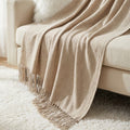 Elegante Tagesdecke mit Fransen