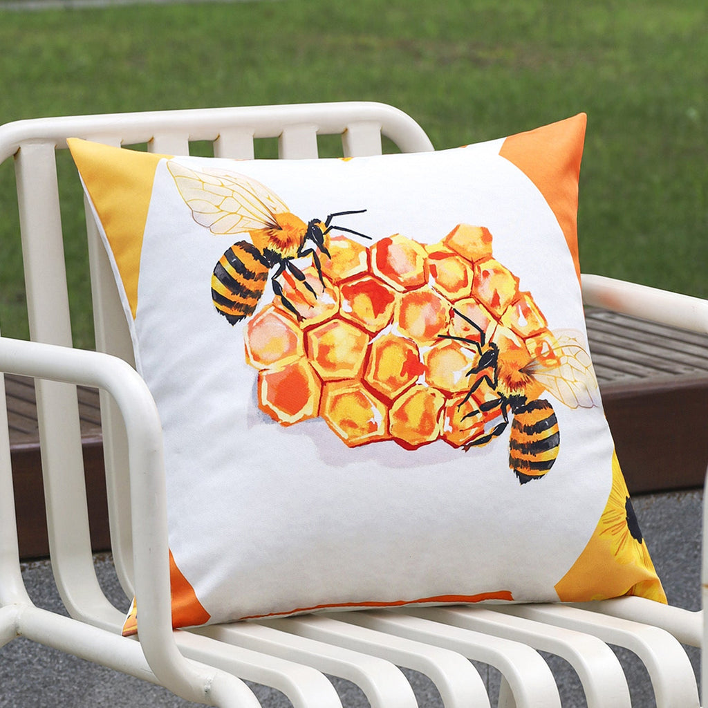 Quadratischer Kissenbezug mit Bienen- und Wabenmuster