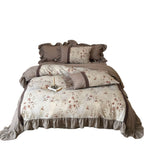 Bedding set made of linen-cotton with delicate floral print and ruffle trim