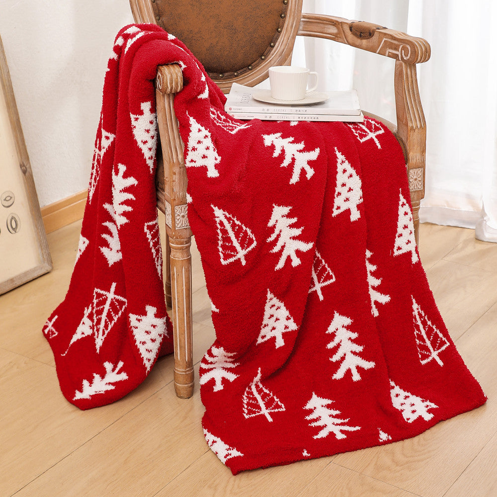 Kuschelige dekorative Strickdecke