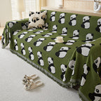 Kuschelige Wohndecke mit Pandamuster