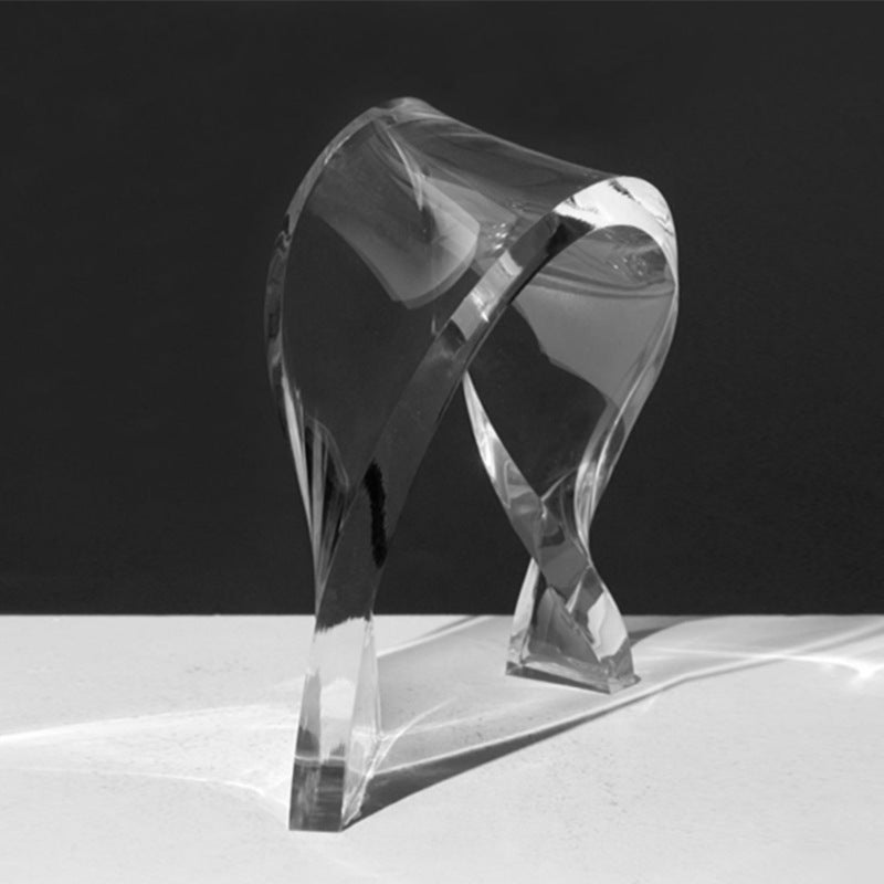 Abstrakte Kristallskulptur